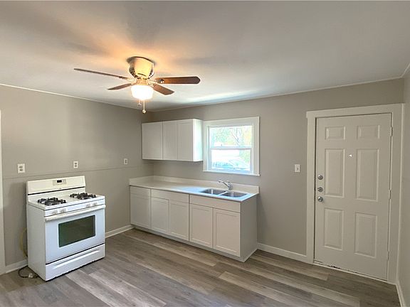5th image of 406 North Ave E #B