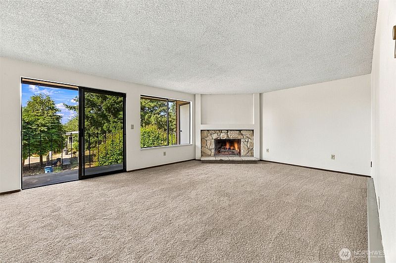 2nd image of 22700 28th Avenue S #203