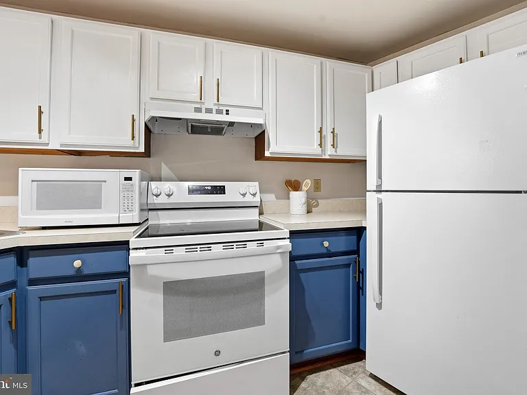 249 Sycamore Ridge Rd — Photo 8