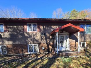 22 Paradise Rd, Lock Haven, PA 17745