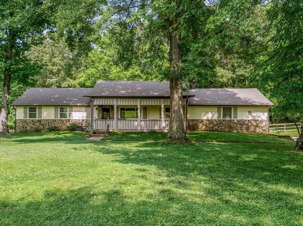 1780 Wilbourne Rd, Oakland, TN 38060