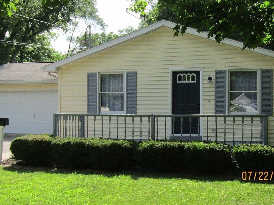1st image of 53 Hinman Ave N