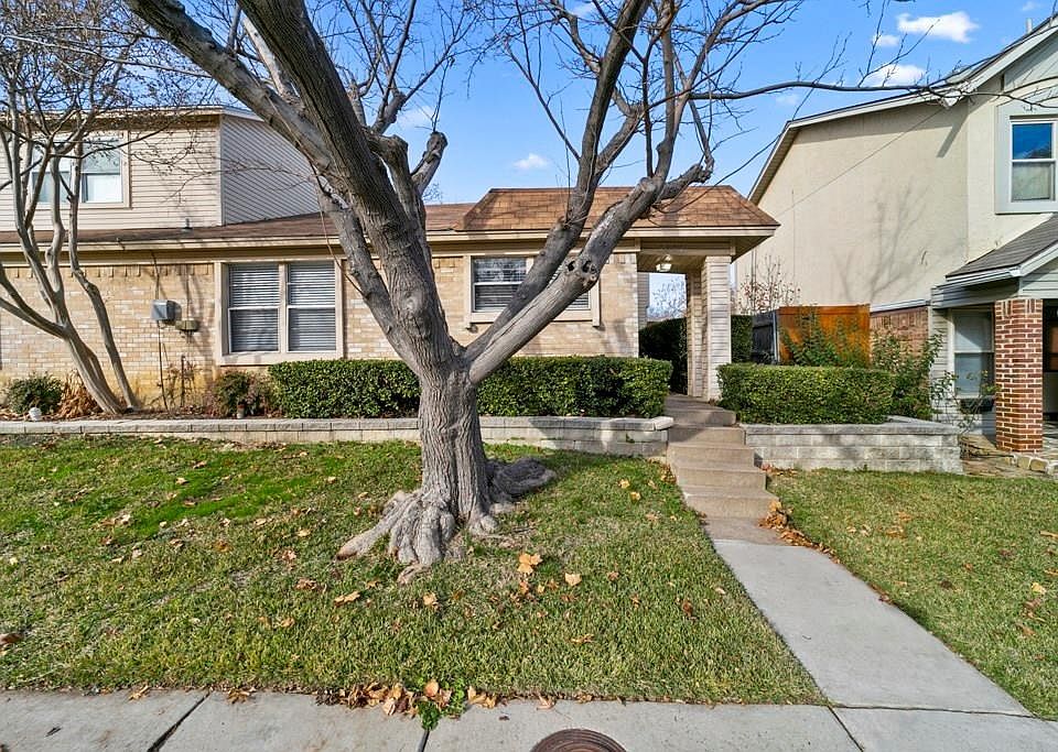 1st image of 2031 Clubridge Dr