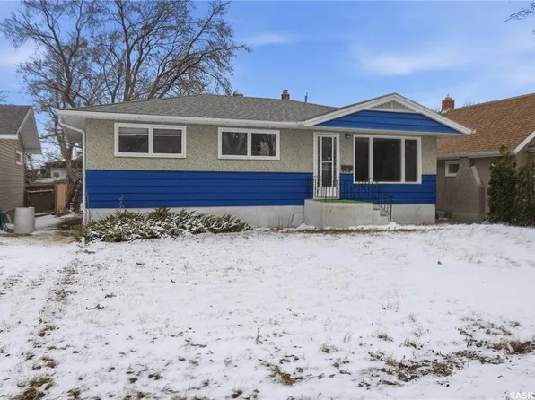 1317 6th AVENUE NW, Moose Jaw, SK S6H 4A9