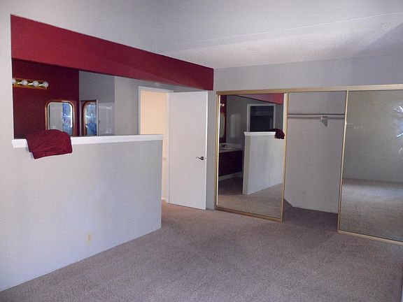 4th image of 1262 River Glen Row Unit 22