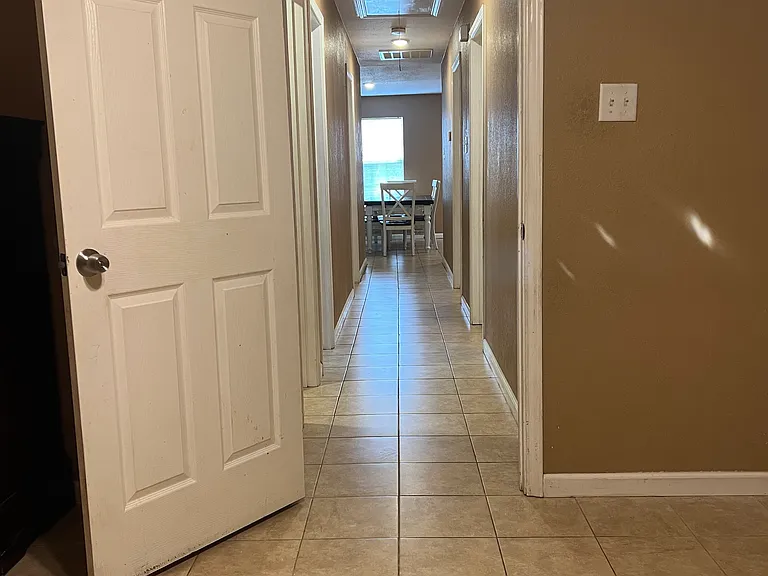 2806 Runnels St #102 — Photo 6