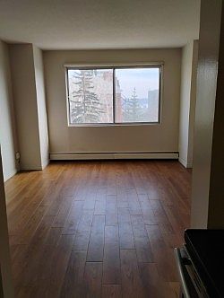 4th image of 9810 105th St NW #506