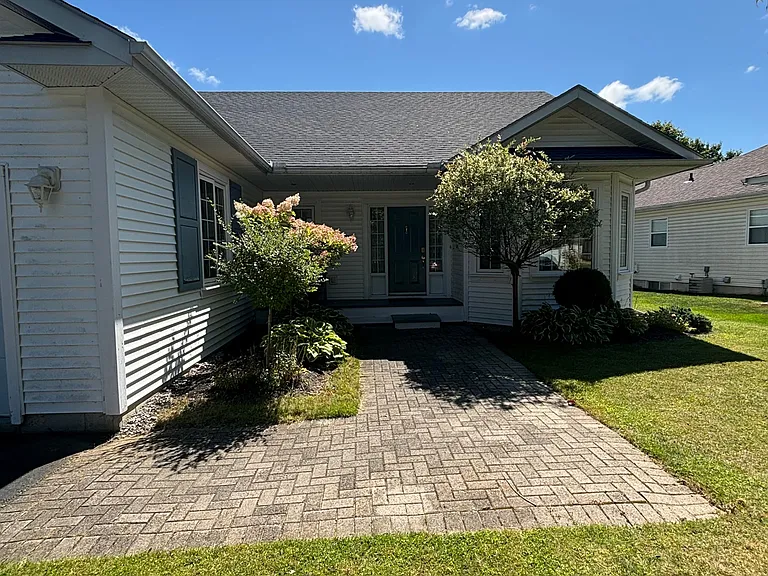 22 Inveraray Ct — Photo 12