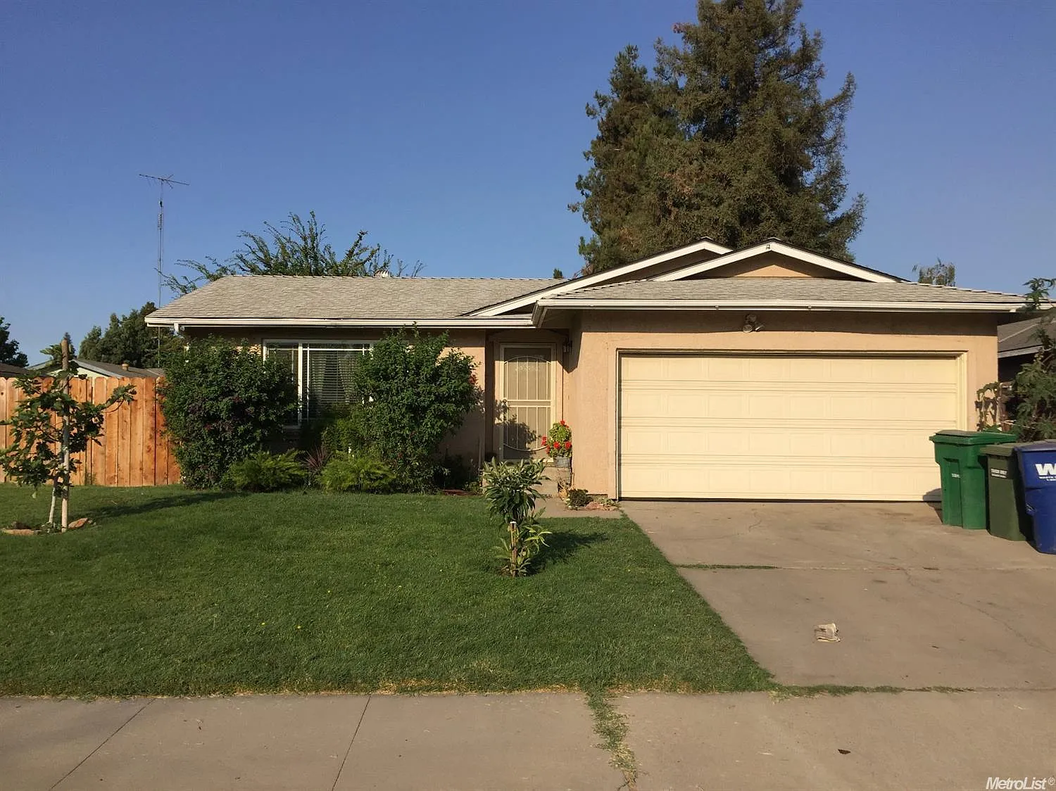 9863 Margaret Ct photo 1