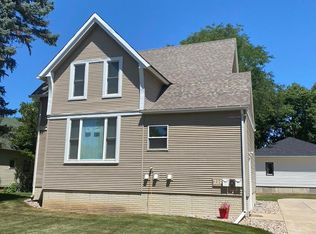 219 E 4th St #3, Spencer, IA 51301