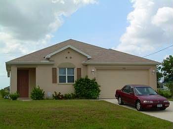 1st image of 1628 NW 5th Ave