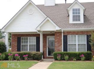 290 Autumn Glen Cir, Fayetteville, GA 30215