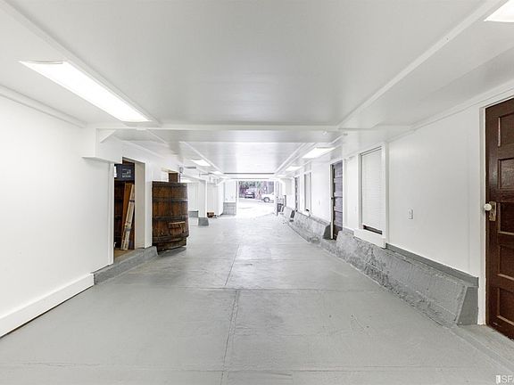 5th image of 522 Lake St #526