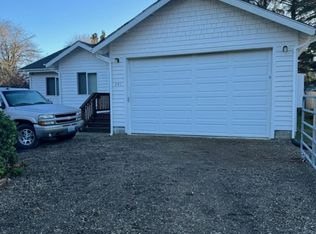 241 Calawah St SW, Ocean Shores, WA 98569