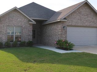 303 Hollis St, Bono, AR 72416