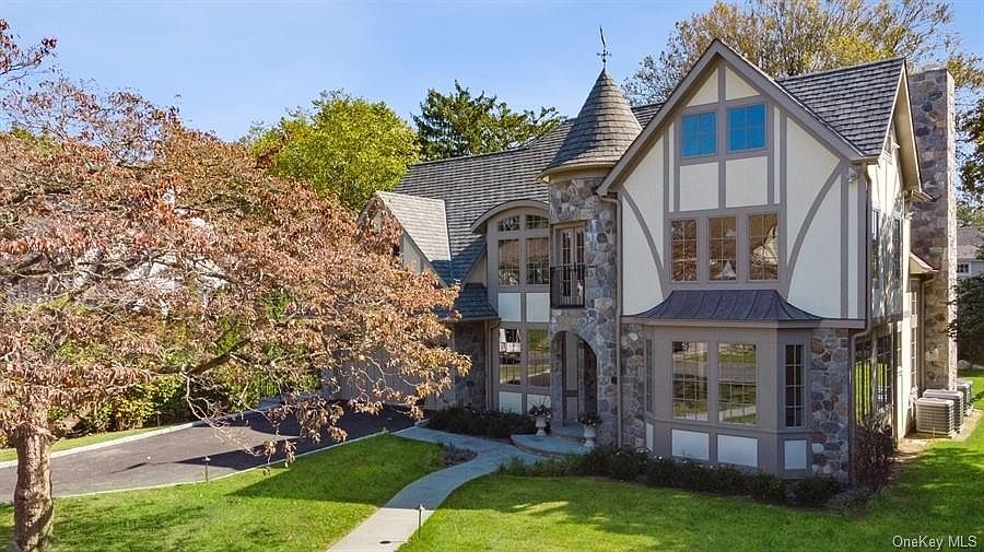 94 Carleon Ave, Larchmont, NY 10538 Zillow