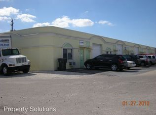 2304 NW 30th Ct, Oakland Park, FL 33311