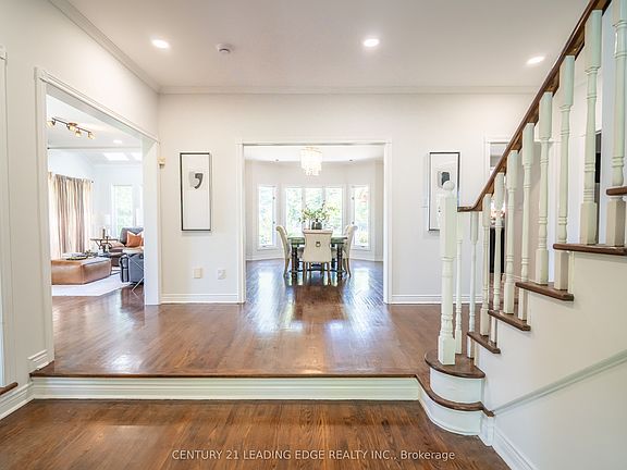 2nd image of 6 Stonegate St