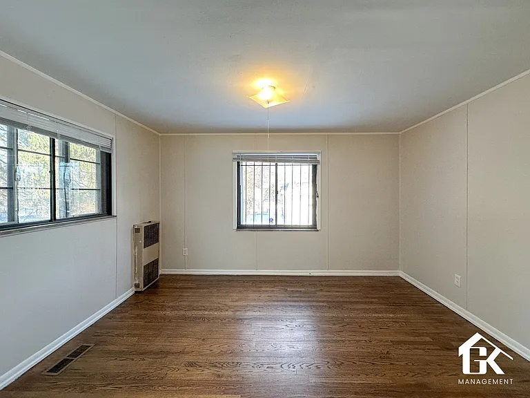 16182 Greenlawn St — Photo 16
