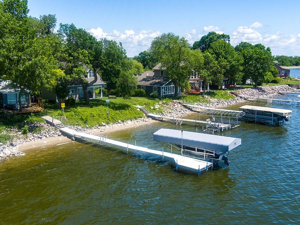 1st image of 214 N Lake Dr #A