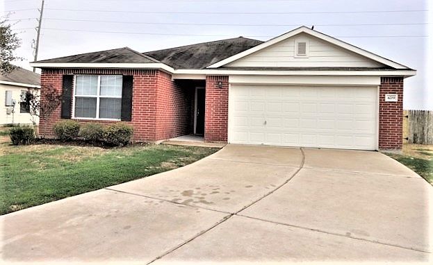 1st image of 4219 Fielder Green Ln