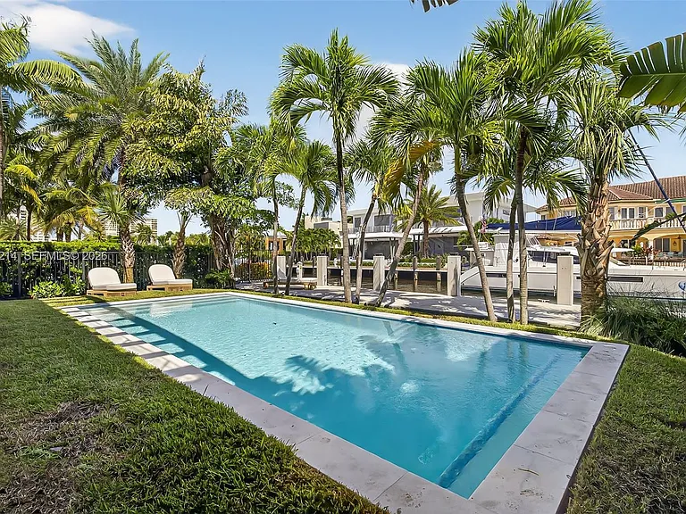 620 Solar Isle Dr — Photo 13