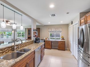 10402 W Campana Dr, Sun City, AZ 85351
