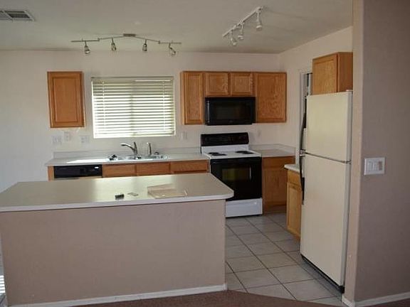 4th image of 3364 W Lone Cactus Dr