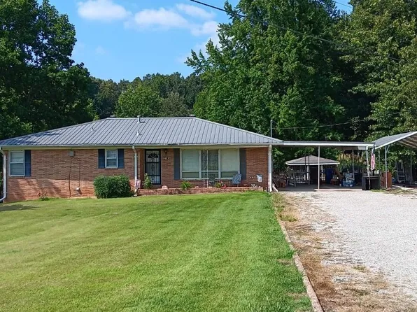 214 E Thomas Green Rd, Jonesboro, AR 72401