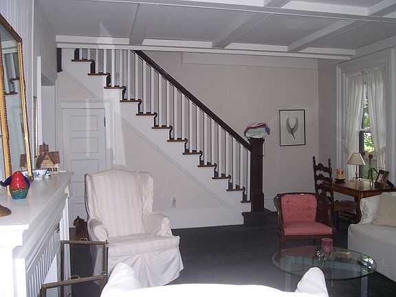 Living Room-Staircase