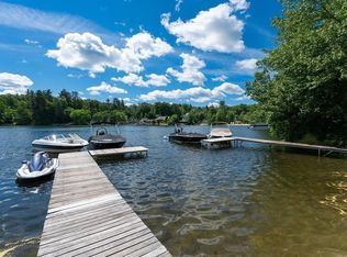 4 Cedar Rd, Windham, NH 03087