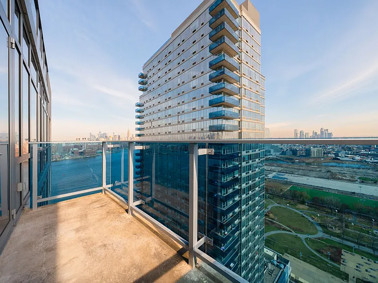 22 N 6th St #Penthouse 4d — Photo 6