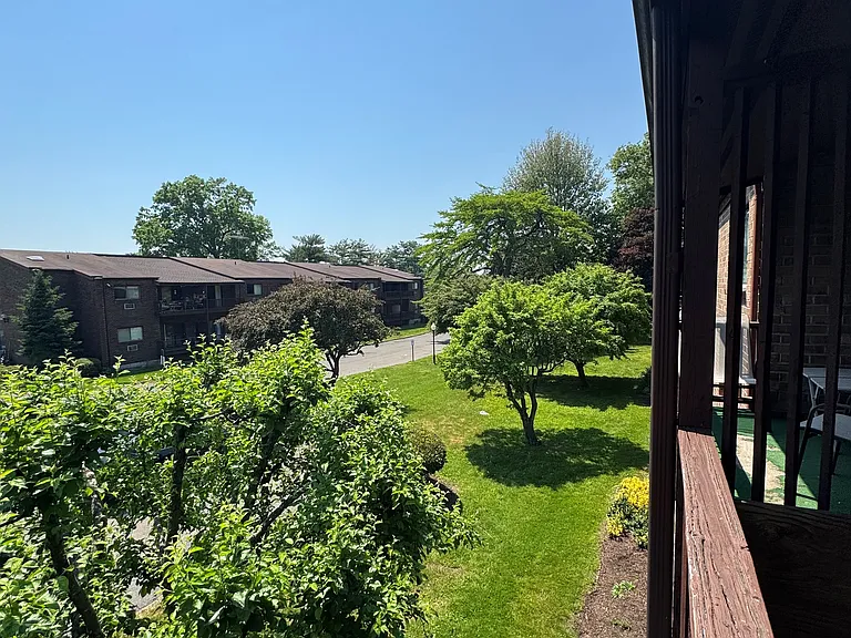 235 Henry Ave #12E — Photo 6