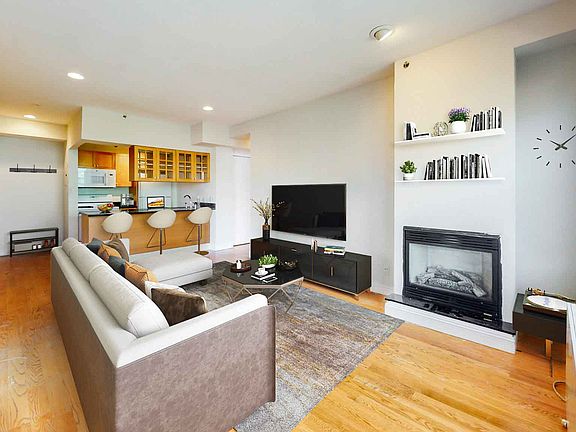 2nd image of 525 E 12th St #7C