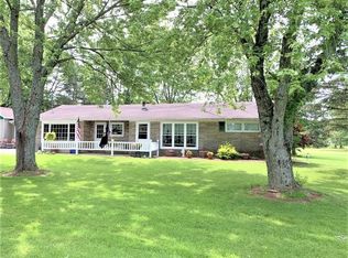 8809 Heath Rd, Colden, NY 14033