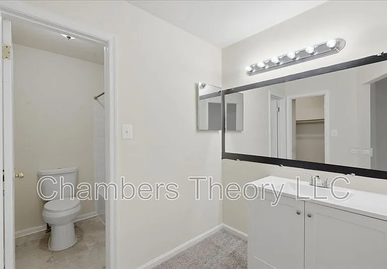 12181 Old Salem Ct — Photo 12