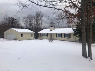 08397 Old Us 31 Hwy N, Charlevoix, MI 49720