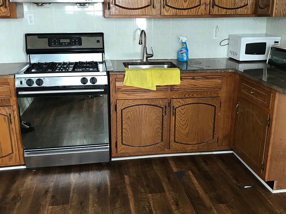 1st image of 163 Keating Pl