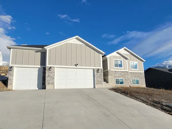 108 S 900 E, Hyde Park, UT 84318