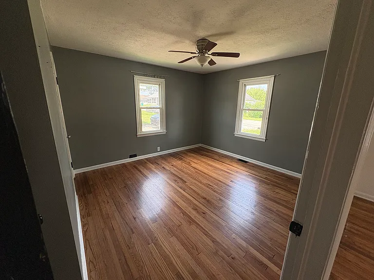 163 Highland Ave — Photo 4