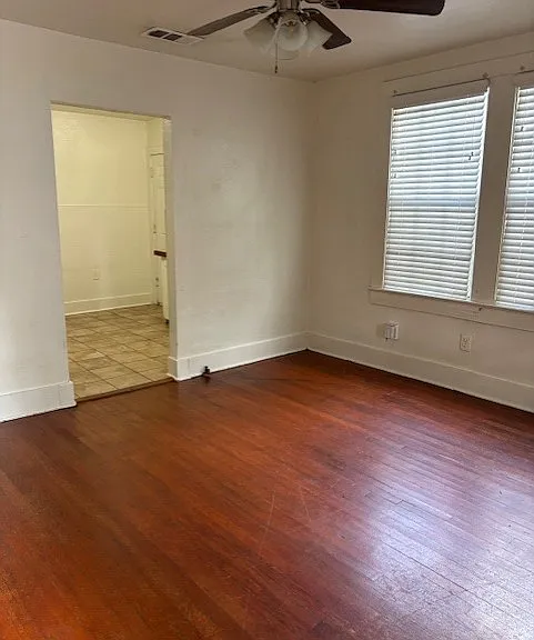 736 Steele Blvd #736 — Photo 3