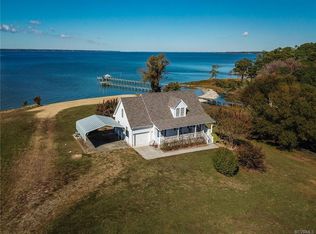 174 Landing Dr, Lancaster, VA