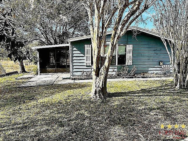 1st image of 389 Spring Lake Dr
