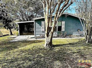 389 Spring Lake Dr, Deland, FL 32724