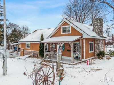 313 Wisconsin Ave, Gladstone, MI, 49837