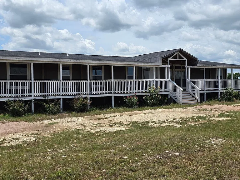 148 Sun View Rd — Photo 3