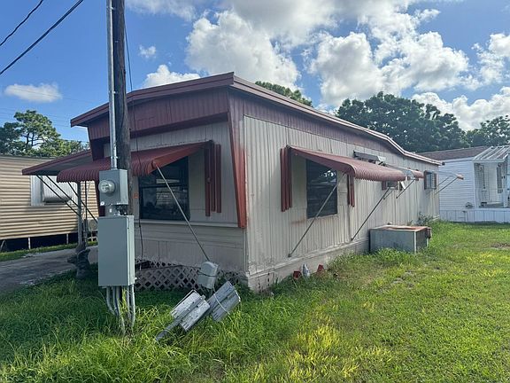 3rd image of 11310 Shasta Ln #237