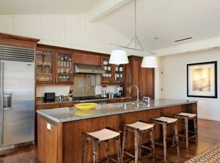 2825 Sand Hill Rd, Menlo Park, CA 94025