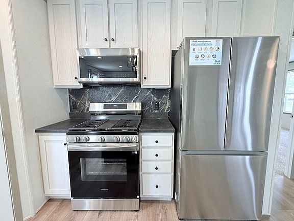 Kit Appliances