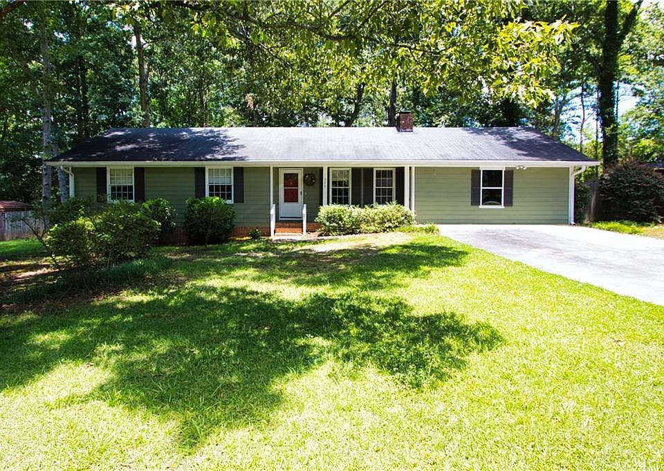 1st image of 324 Zion Wood Rd